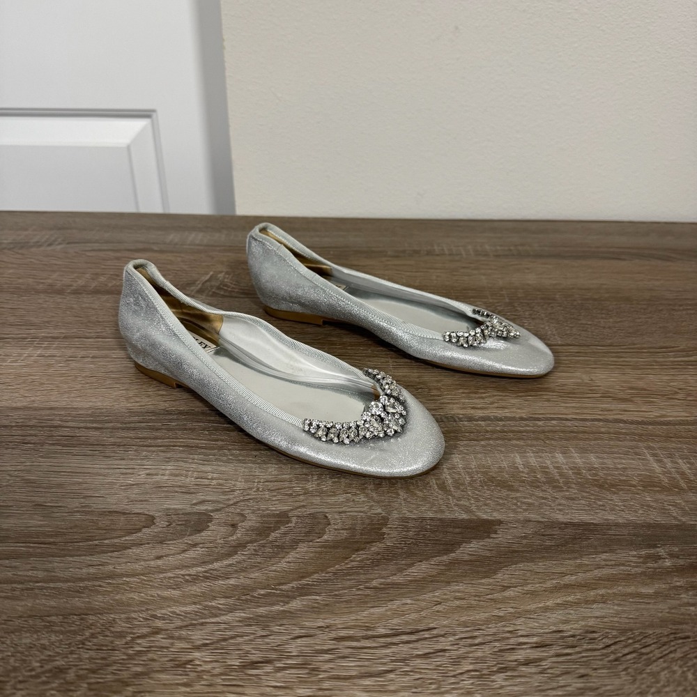 Badgley Mischka Silver Metallic Leather Crystal Embellished Flats Size 6